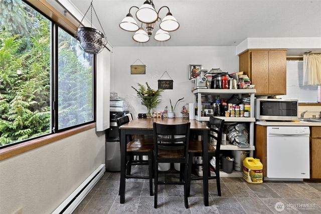 410 10th Street, Lynden, WA 98264