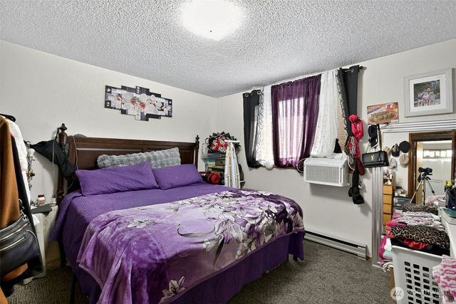 410 10th Street, Lynden, WA 98264