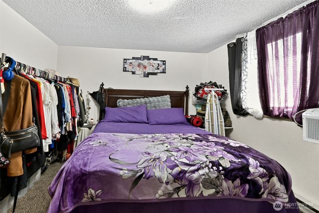 410 10th Street, Lynden, WA 98264