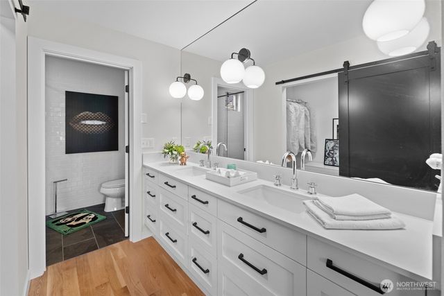 1536 15th Avenue E, Seattle, WA 98112