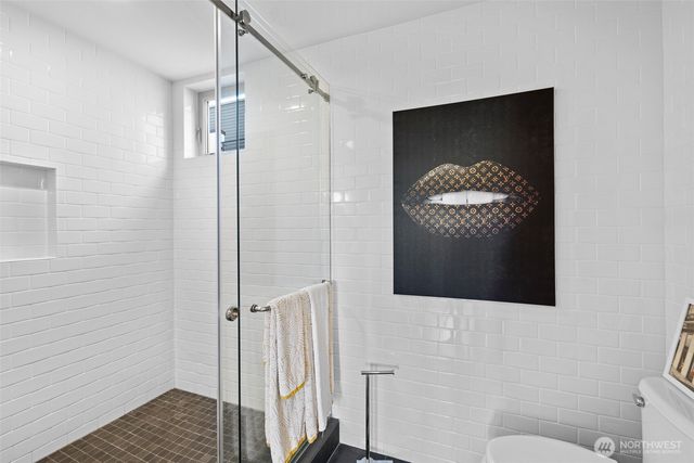 1536 15th Avenue E, Seattle, WA 98112