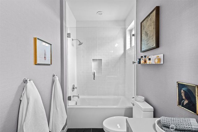 1536 15th Avenue E, Seattle, WA 98112