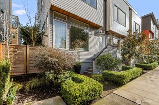 1536 15th Avenue E, Seattle, WA 98112