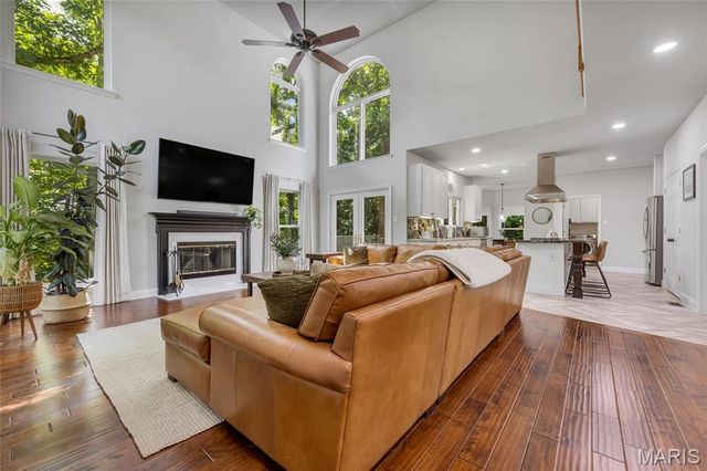 724 Oaksdale Summit Court, Wildwood, MO 63011