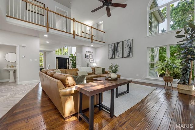 724 Oaksdale Summit Court, Wildwood, MO 63011