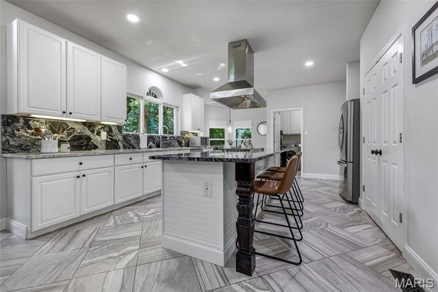 724 Oaksdale Summit Court, Wildwood, MO 63011