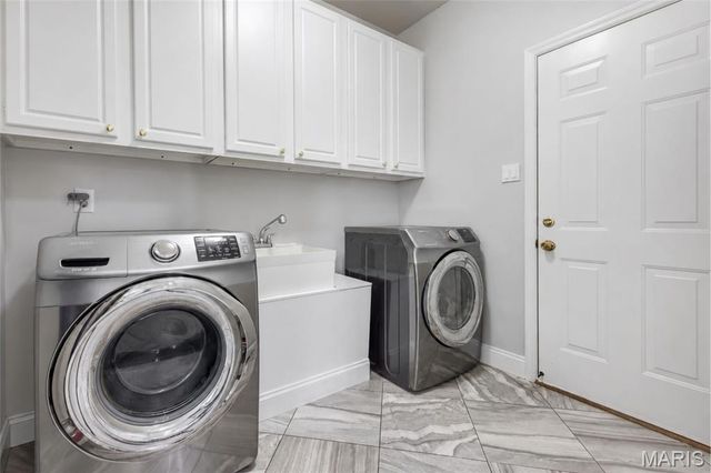 724 Oaksdale Summit Court, Wildwood, MO 63011