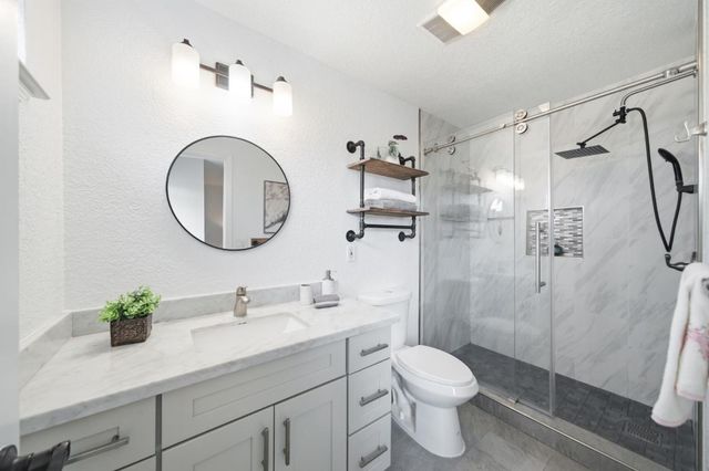 26337 Regal Avenue, Hayward, CA 94544