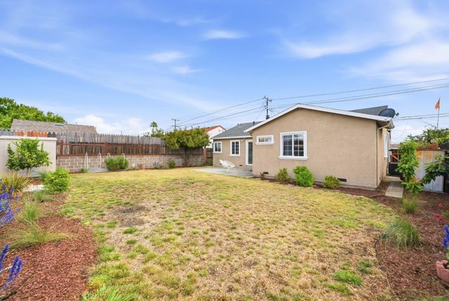 26337 Regal Avenue, Hayward, CA 94544