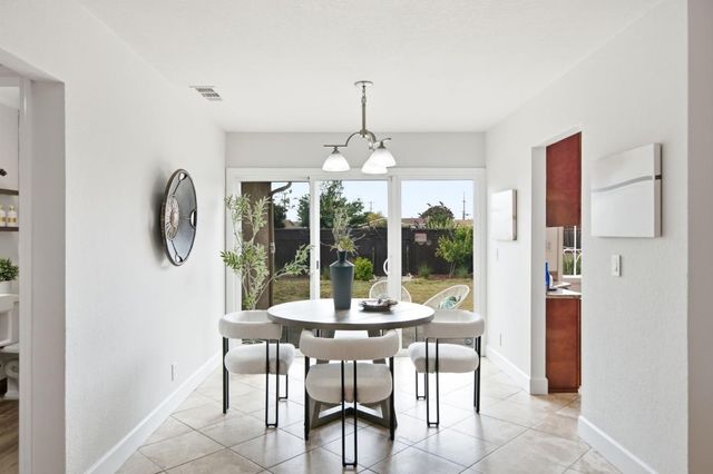 26337 Regal Avenue, Hayward, CA 94544