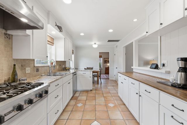 1351 Lehman Street, Houston, TX 77018