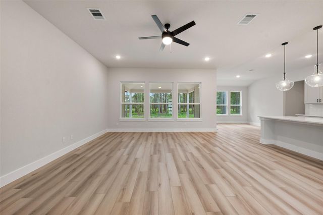 13660 Armstrong Street, Conroe, TX 77303