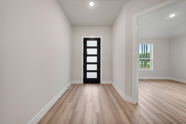 13660 Armstrong Street, Conroe, TX 77303