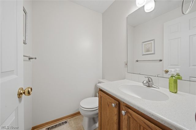 2200 Rohrer Street NW, North Canton, OH 44720