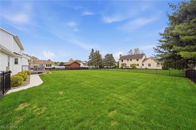 2200 Rohrer Street NW, North Canton, OH 44720
