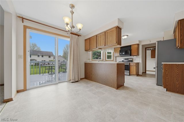 2200 Rohrer Street NW, North Canton, OH 44720