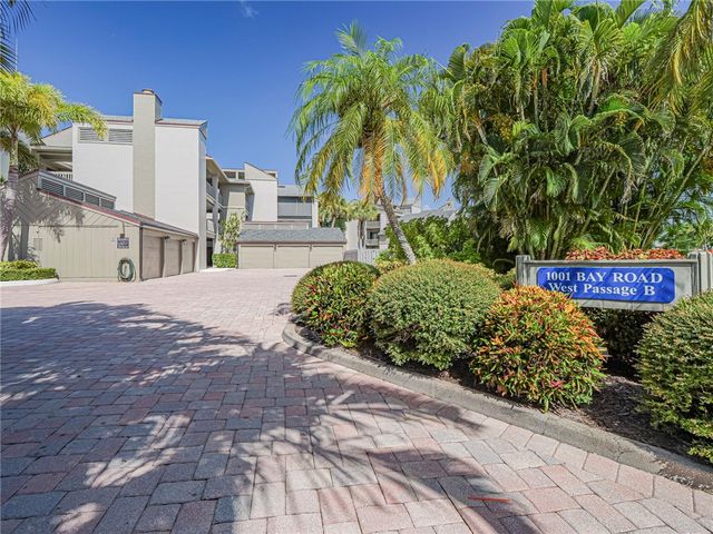 1001 Bay Road 205, Vero Beach, FL 32963