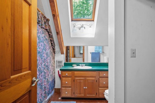 94 Old Lee Road, Newfields, NH 03856