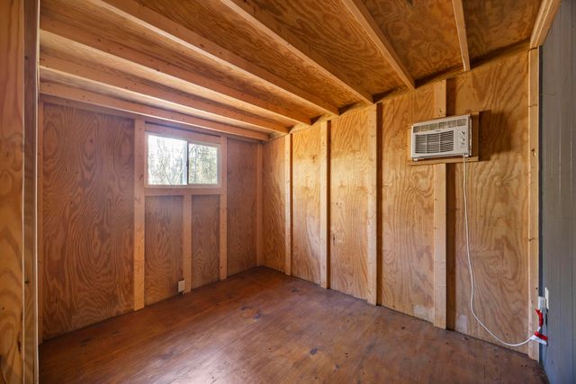 9168 Old Georgetown Road, Mcclellanville, SC 29458