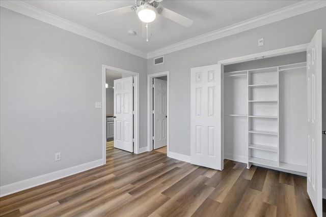 7701 Rialto BLVD 632, Austin, TX 78735