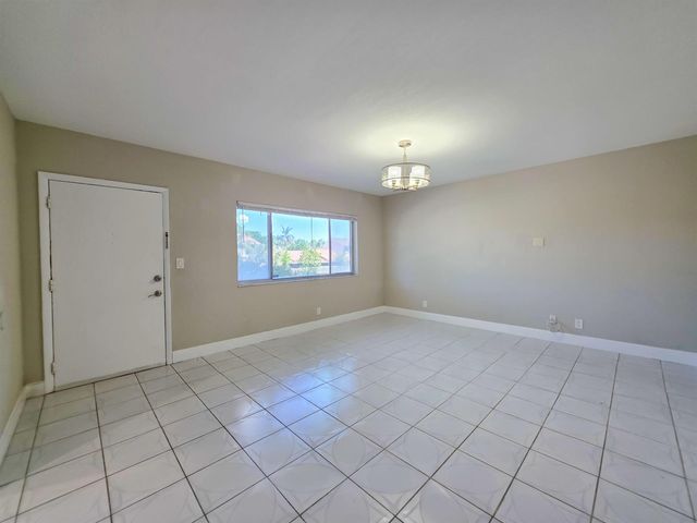 6289 Lear Drive 203, Lake Worth, FL 33462