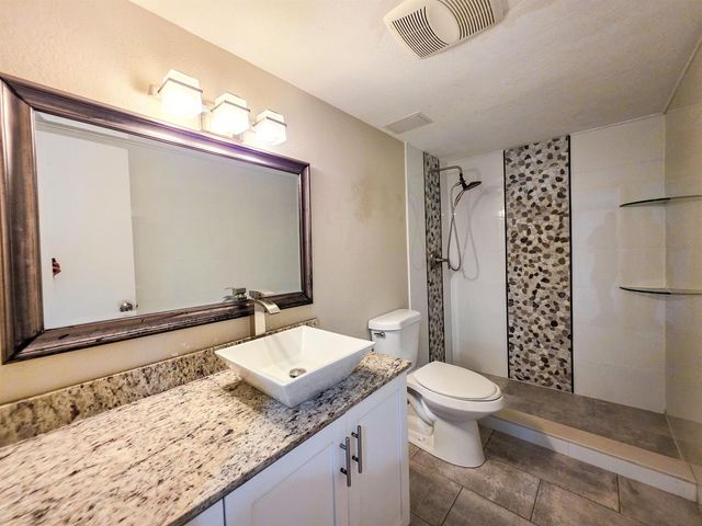 6289 Lear Drive 203, Lake Worth, FL 33462