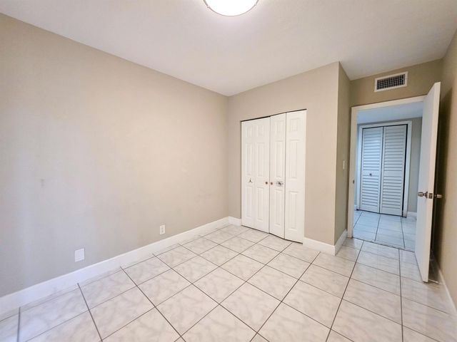 6289 Lear Drive 203, Lake Worth, FL 33462