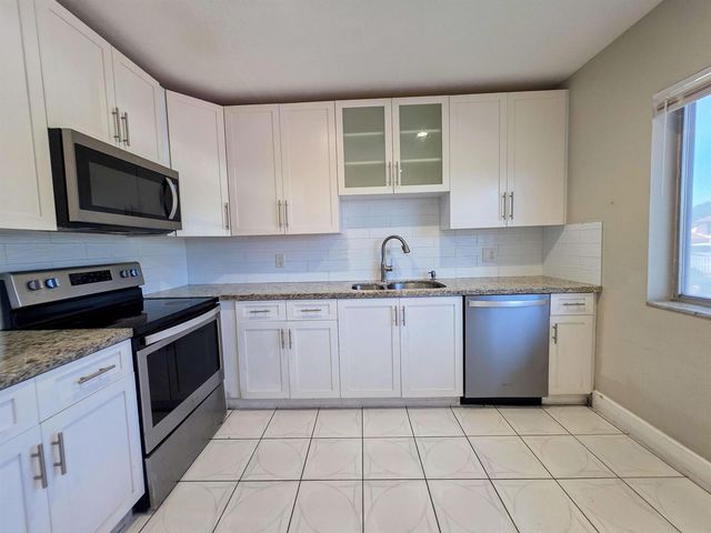 6289 Lear Drive 203, Lake Worth, FL 33462
