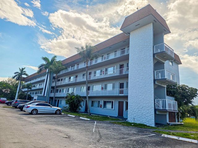 6289 Lear Drive 203, Lake Worth, FL 33462