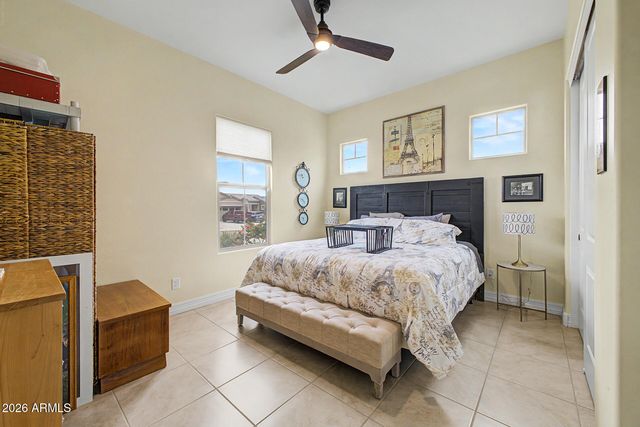 3528 W LANHAM Drive, New River, AZ 85087