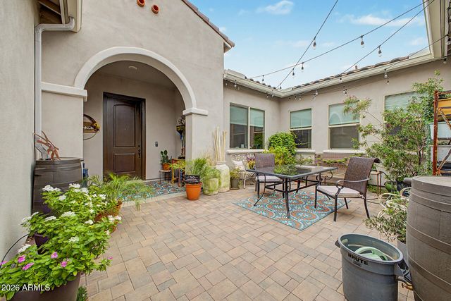 3528 W LANHAM Drive, New River, AZ 85087