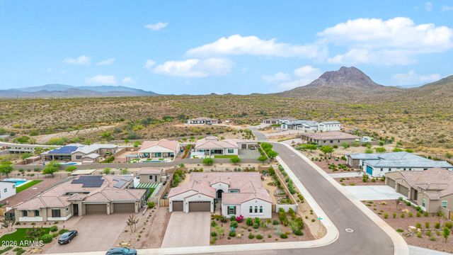 3528 W LANHAM Drive, New River, AZ 85087