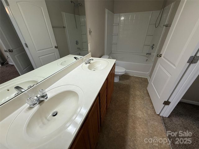 5687 Stafford Road, Charlotte, NC 28215