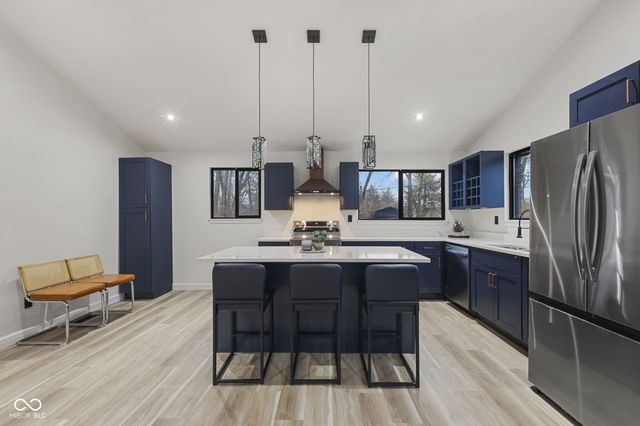 2712 Westleigh Drive, Indianapolis, IN 46268