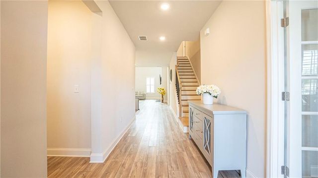 585 Briard Drive, Sugar Hill, GA 30518