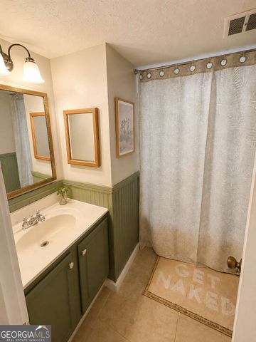 3215 The Trail Road, Gainesville, GA 30501