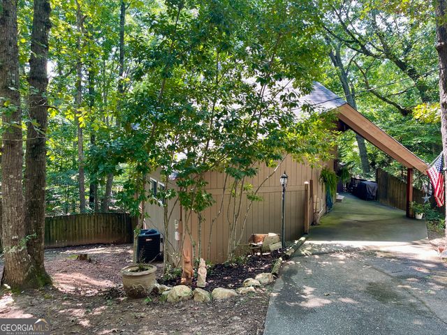3215 The Trail Road, Gainesville, GA 30501