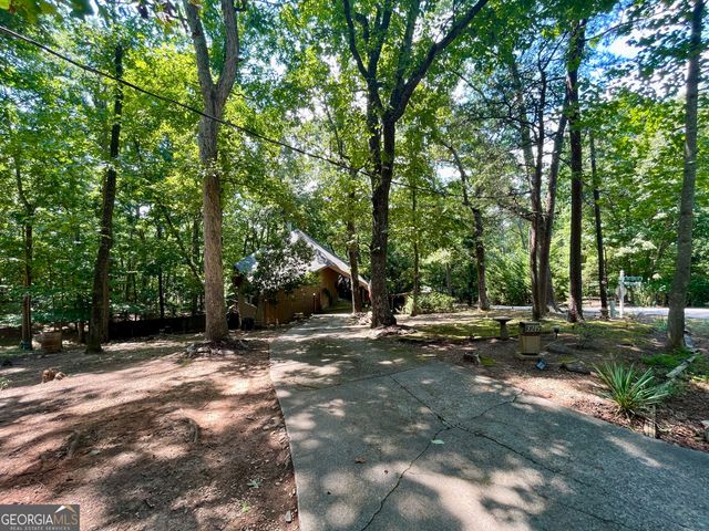3215 The Trail Road, Gainesville, GA 30501