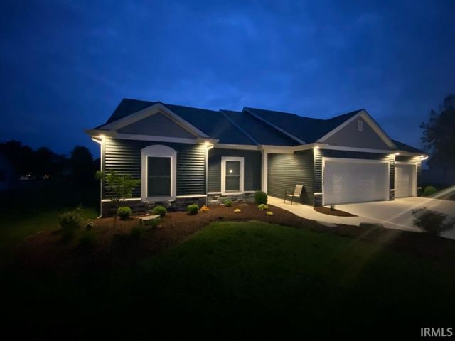 16308 Hawk Ridge Court, Harlan, IN 46743