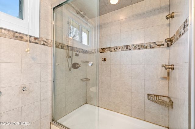 19 Tulip Drive, Old Bridge, NJ 08857