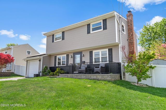 19 Tulip Drive, Old Bridge, NJ 08857