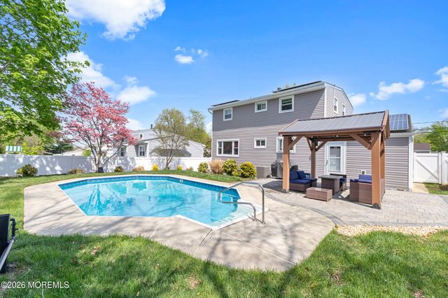 19 Tulip Drive, Old Bridge, NJ 08857