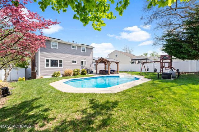 19 Tulip Drive, Old Bridge, NJ 08857