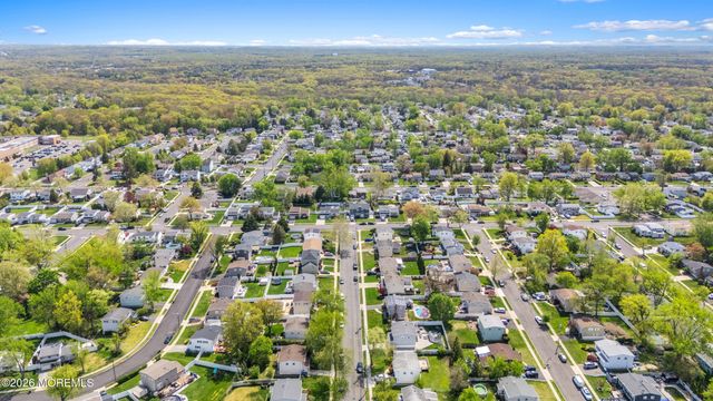 19 Tulip Drive, Old Bridge, NJ 08857
