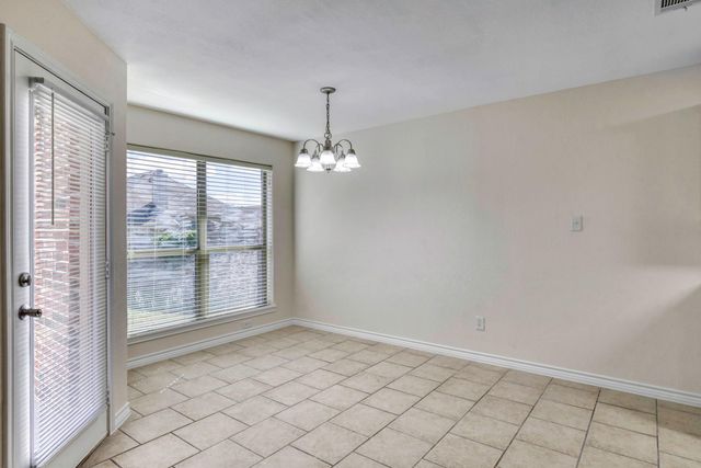 904 Turtle Dove, College Station, TX 77845