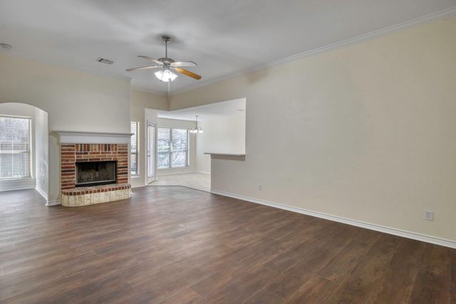 904 Turtle Dove, College Station, TX 77845