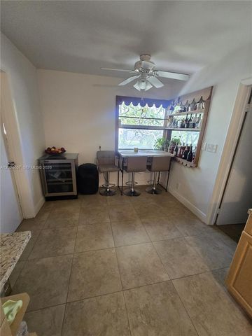 3619 W Park Rd, Hollywood, FL 33021