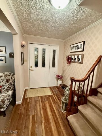 939 Robin Hood Lane, Follansbee, WV 26037