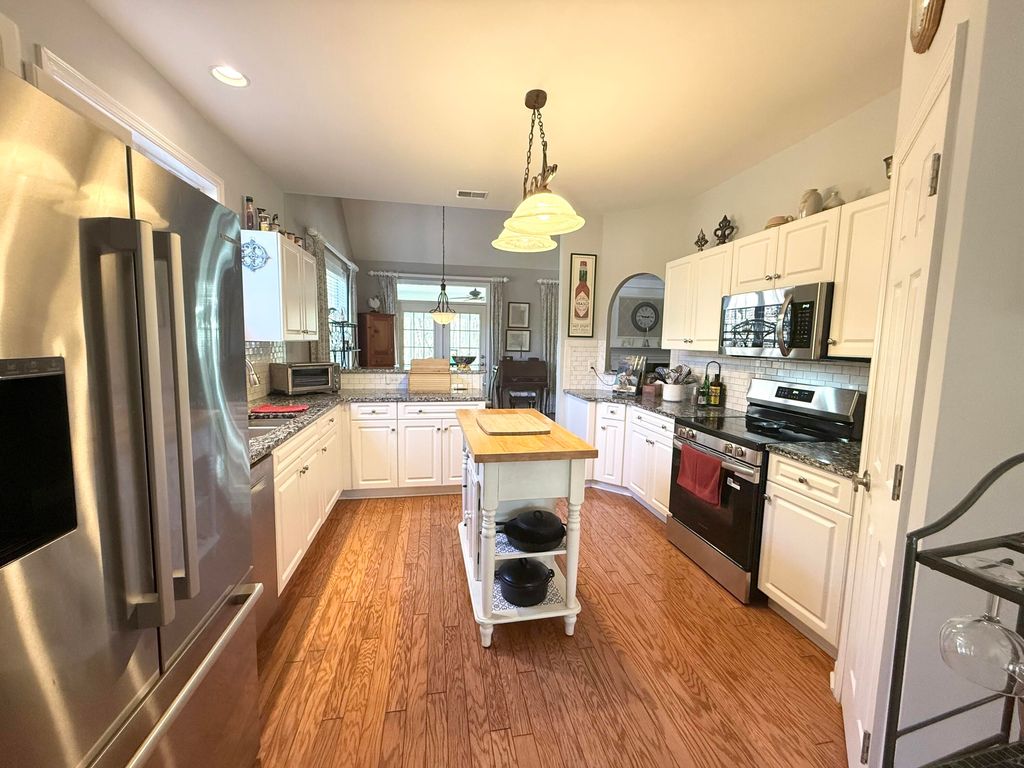 Image 26 of property listing at 112 Clearview Circle, Goose Creek, SC 29445