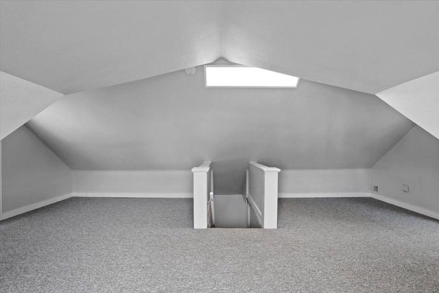 N55W34691 Lake DRIVE, Oconomowoc, WI 53066